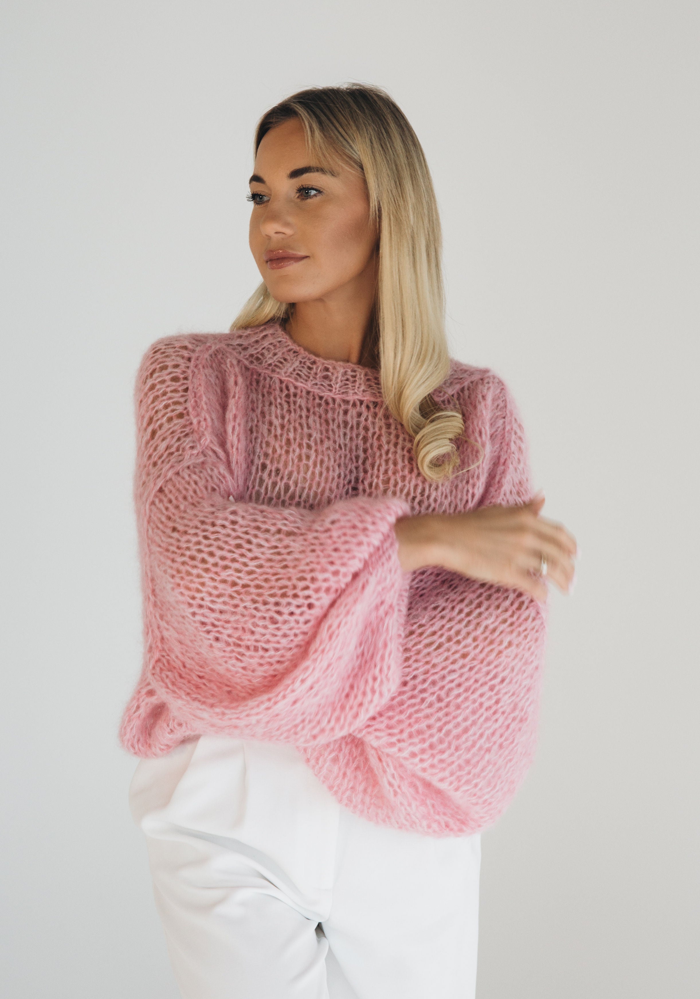 Kampsun Fluffy kaelusega