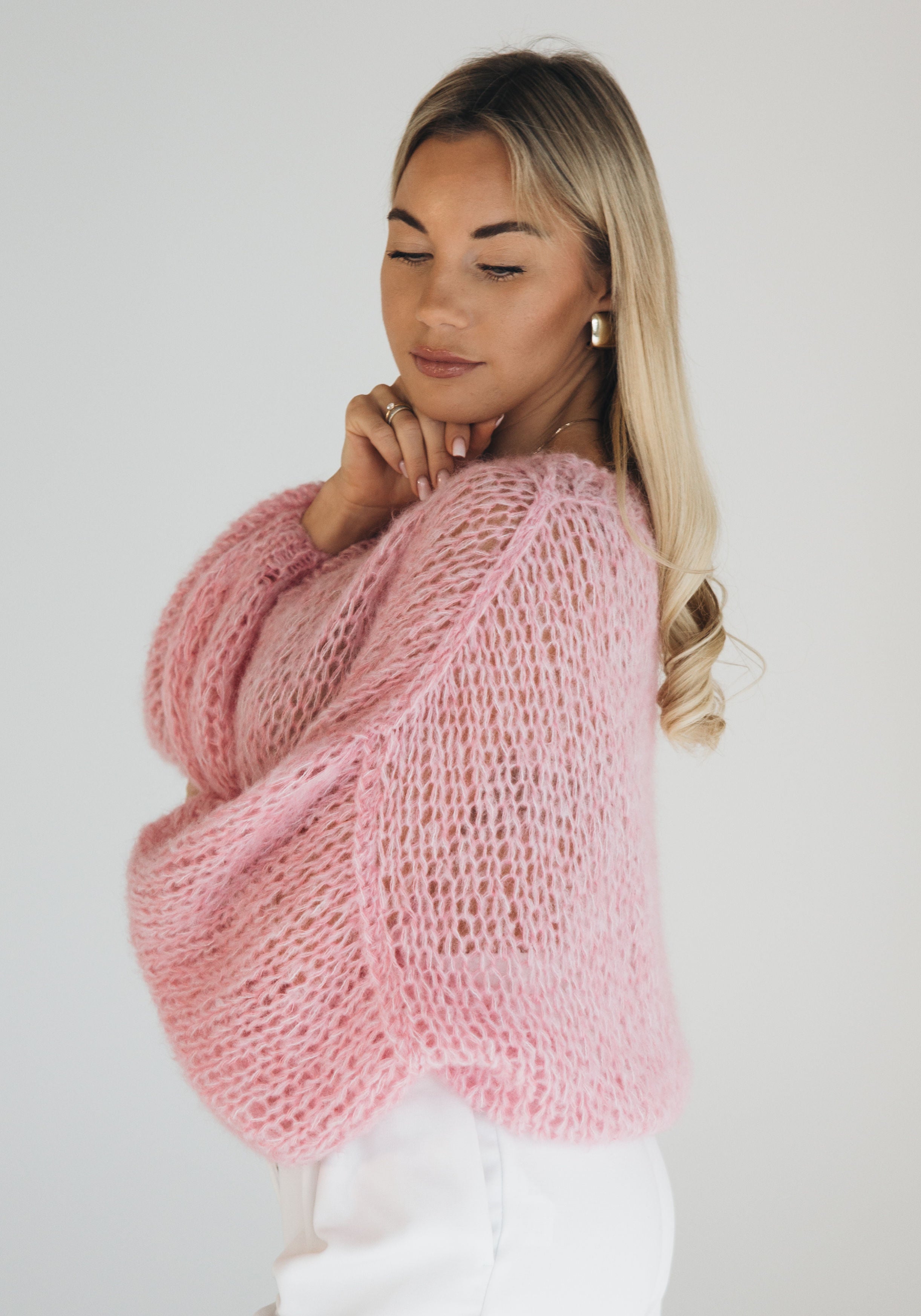 Kampsun Fluffy kaelusega